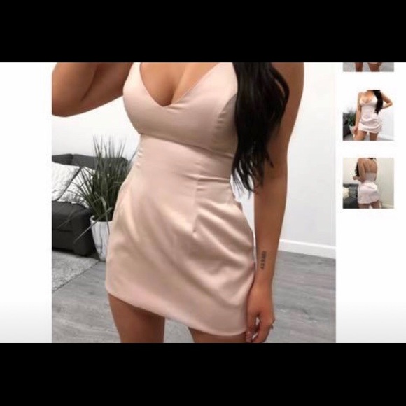 Dresses & Skirts - Light pink Selena dress. Dresses & Skirts - Light pink Selena dress.